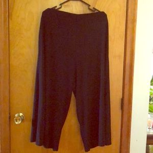 Black dressy capris